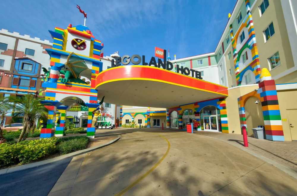 legoland-hotels-stay-inside-the-lego-world