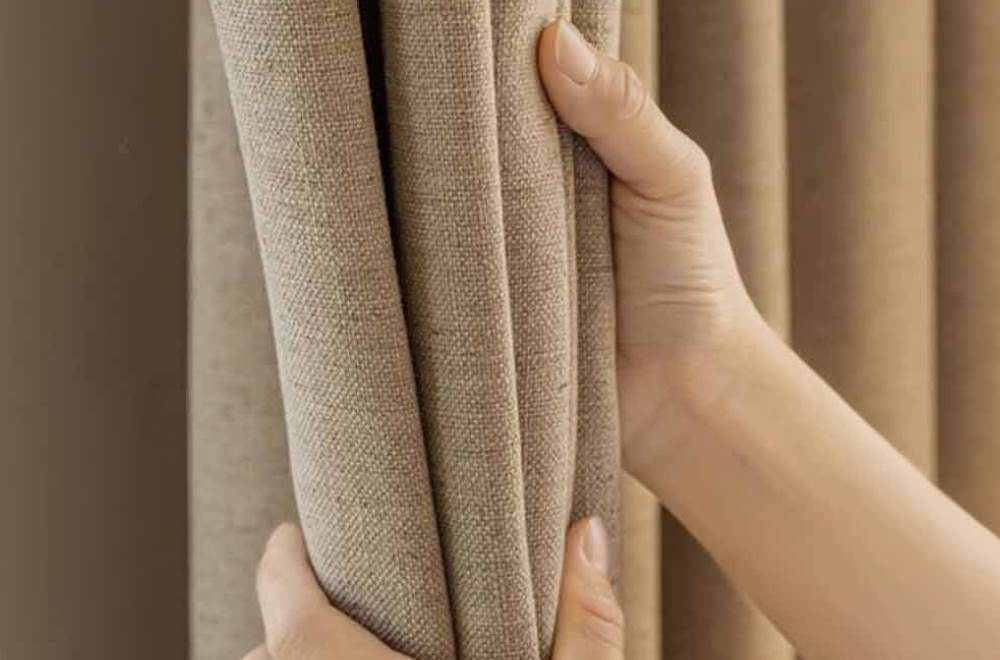 linen-curtains-simple-yet-stylish